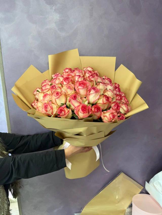 Bunch of Roses (Jumilia) | ծաղիկներ, ծաղկեպսակներ, բույսեր - առաքում Երևան