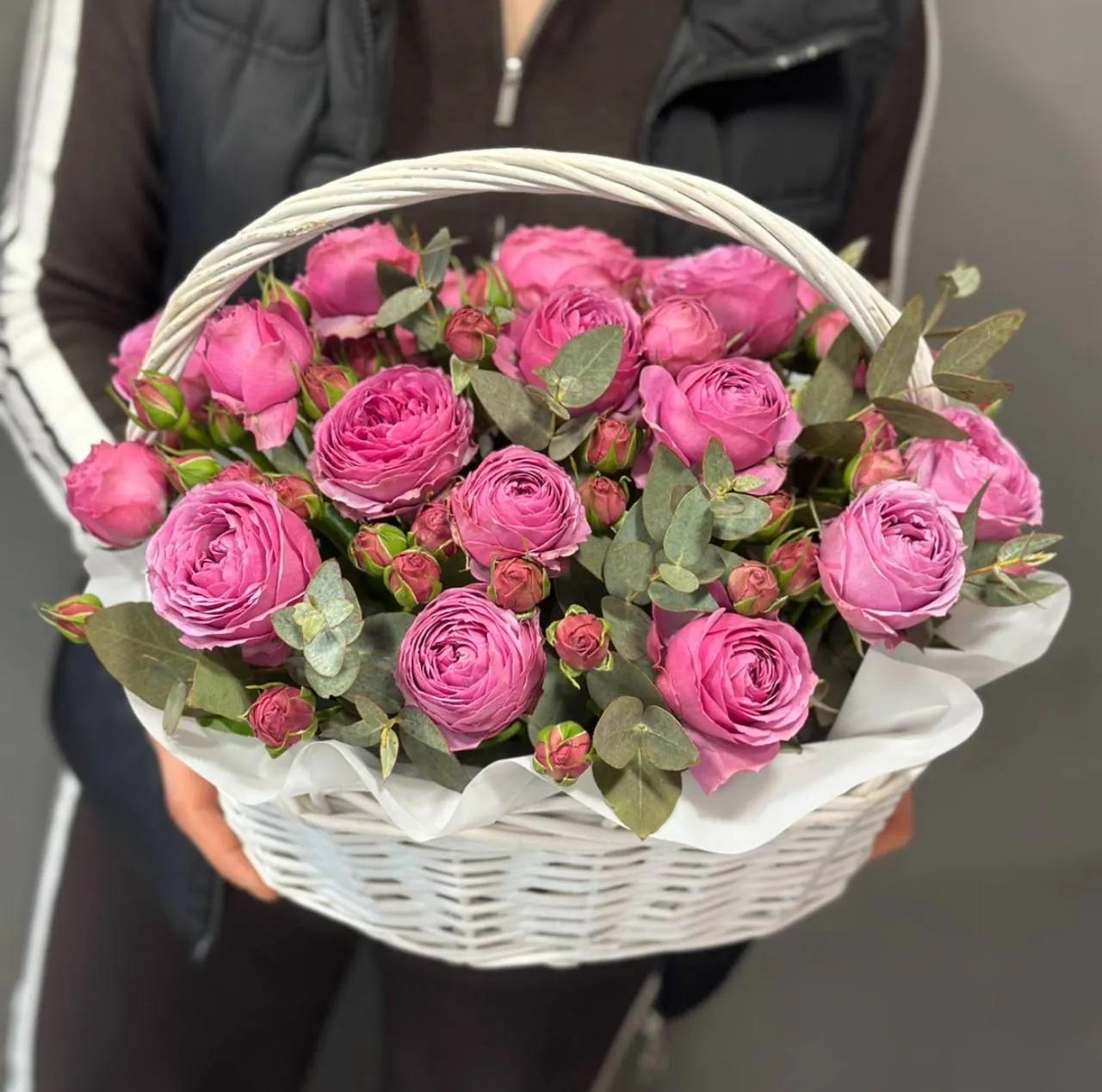 Peonies in a basket | ծաղիկներ, ծաղկեպսակներ, բույսեր Երևան