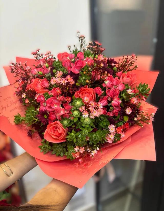 Purple bunch | ծաղիկներ, ծաղկեպսակներ, բույսեր - առաքում Երևան