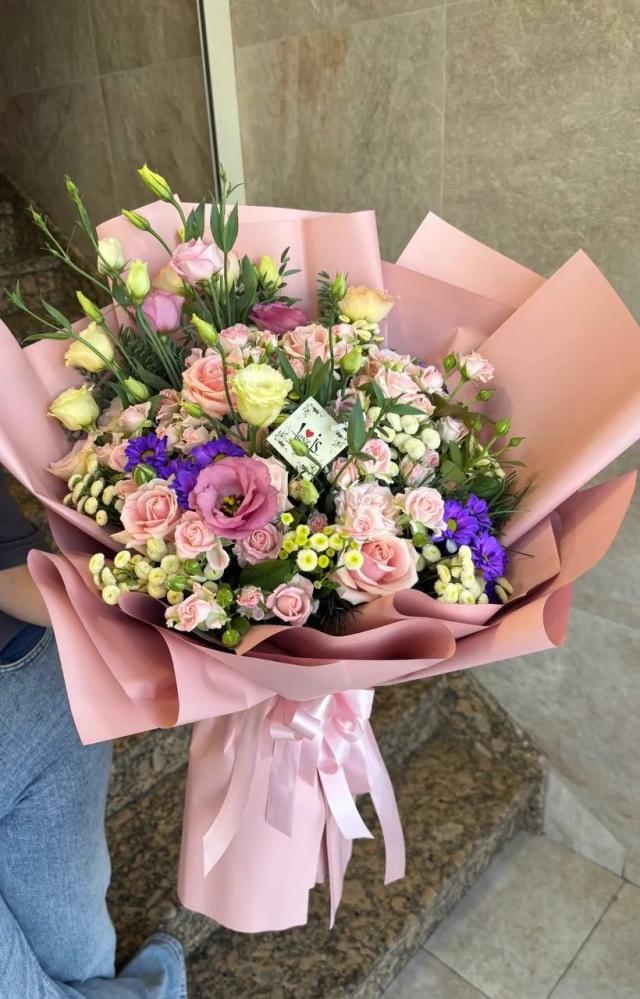 Creative bouquet | ծաղիկներ, ծաղկեպսակներ, բույսեր - առաքում Երևան