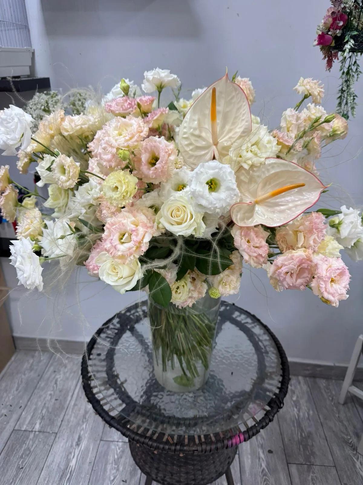 An elegant bouquet | ծաղիկներ, ծաղկեպսակներ, բույսեր Երևան