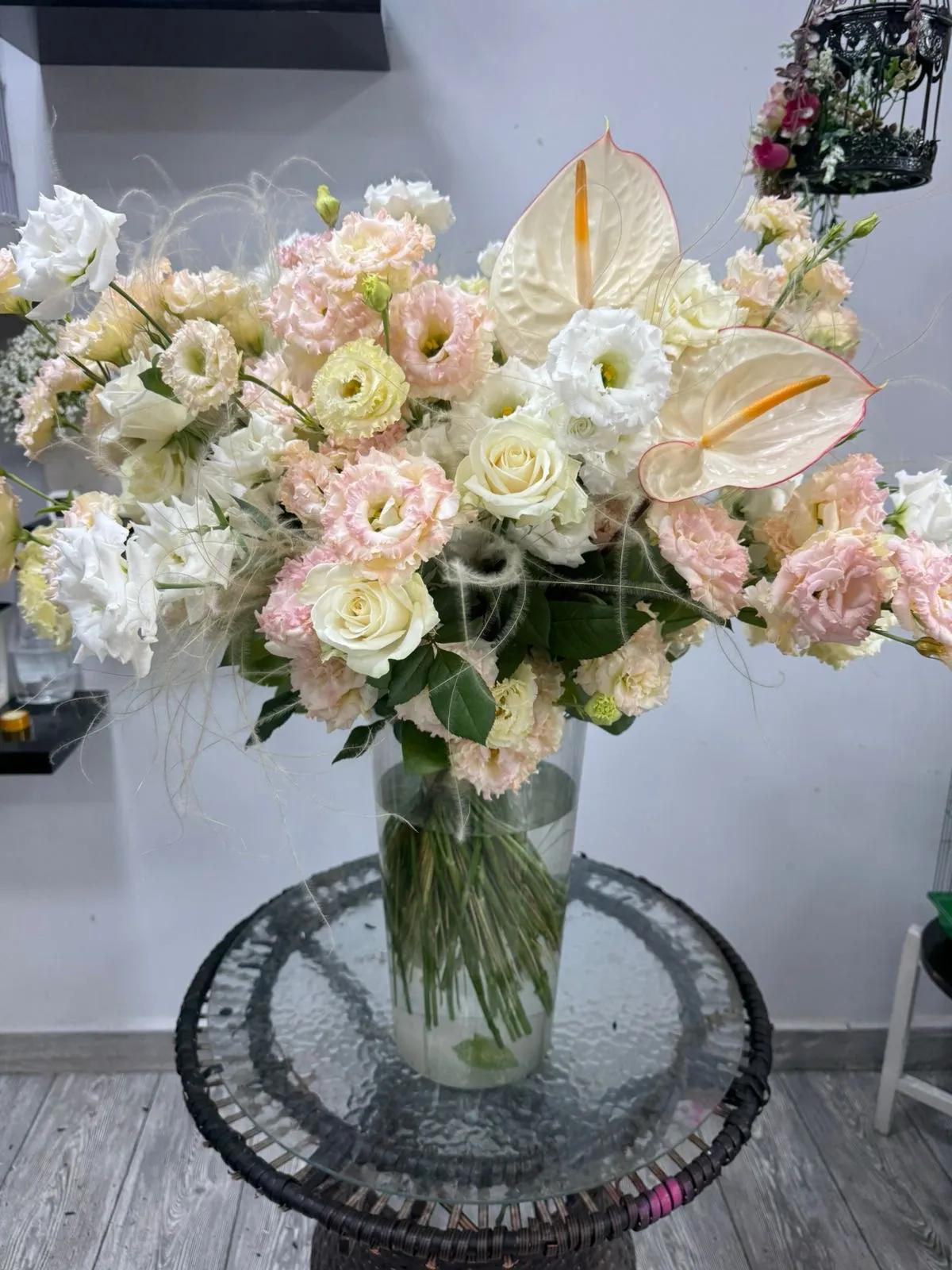 An elegant bouquet | ծաղիկներ, ծաղկեպսակներ, բույսեր Երևան