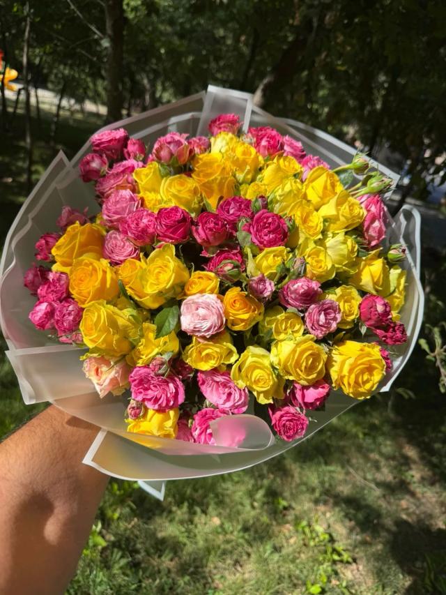 Bunch of roses | ծաղիկներ, ծաղկեպսակներ, բույսեր - առաքում Երևան