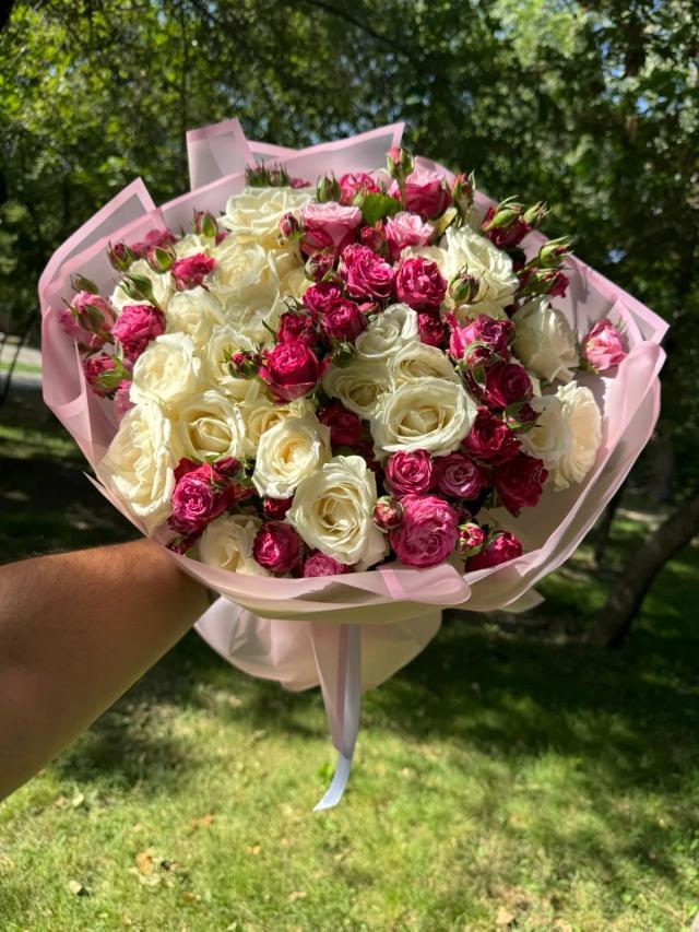 Bunch of roses | ծաղիկներ, ծաղկեպսակներ, բույսեր - առաքում Երևան
