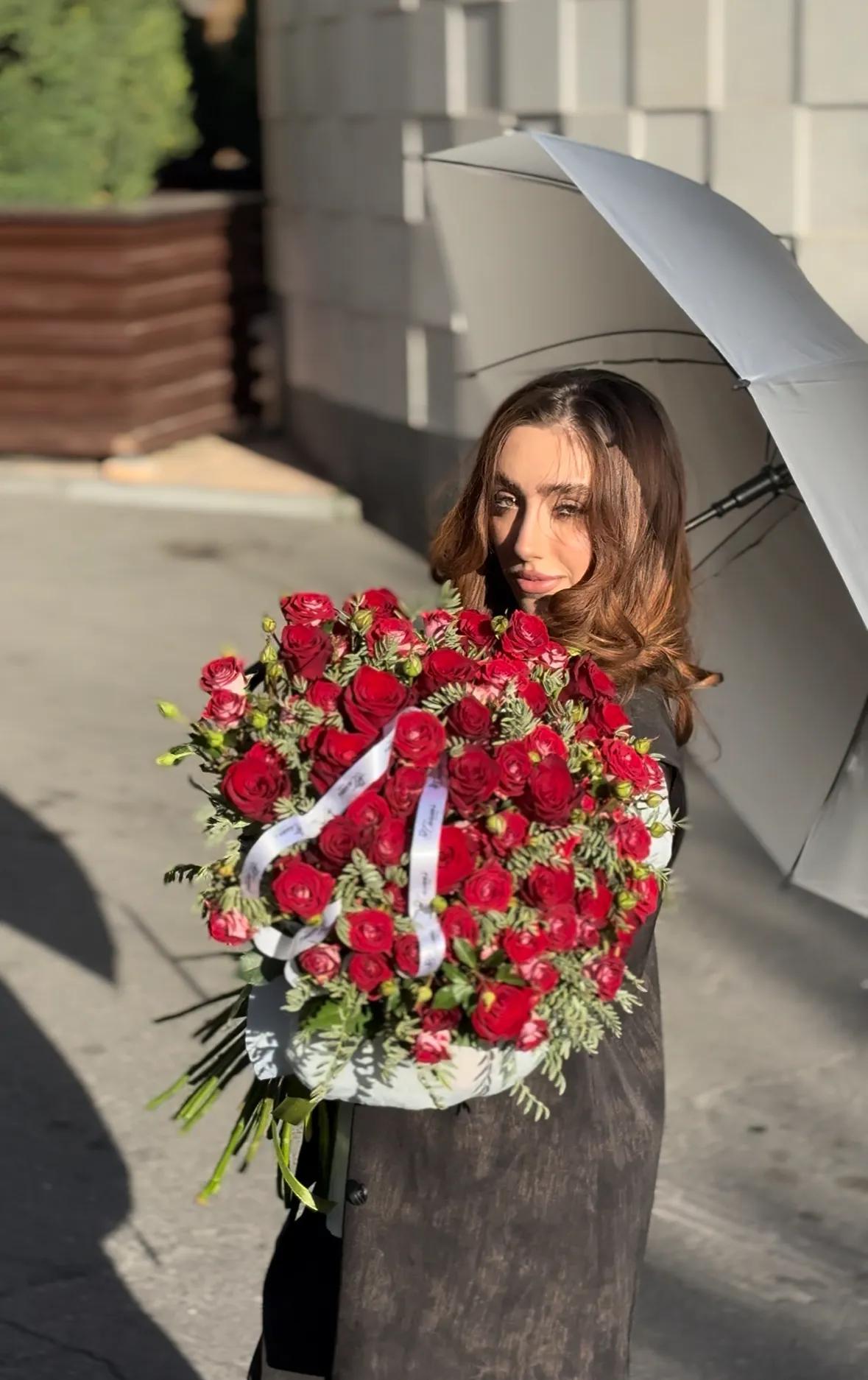 Red roses | ծաղիկներ, ծաղկեպսակներ, բույսեր Երևան