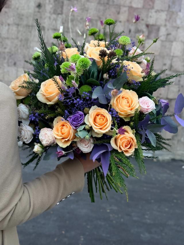 Գարնան շշուկ | ծաղիկներ, ծաղկեպսակներ, բույսեր - առաքում Երևան