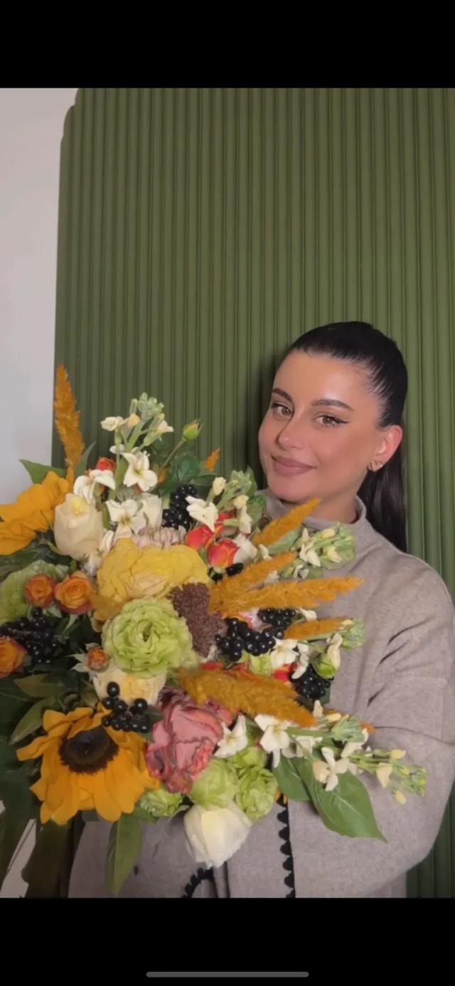 A gorgeous autumn bouquet | ծաղիկներ, ծաղկեպսակներ, բույսեր - առաքում Երևան
