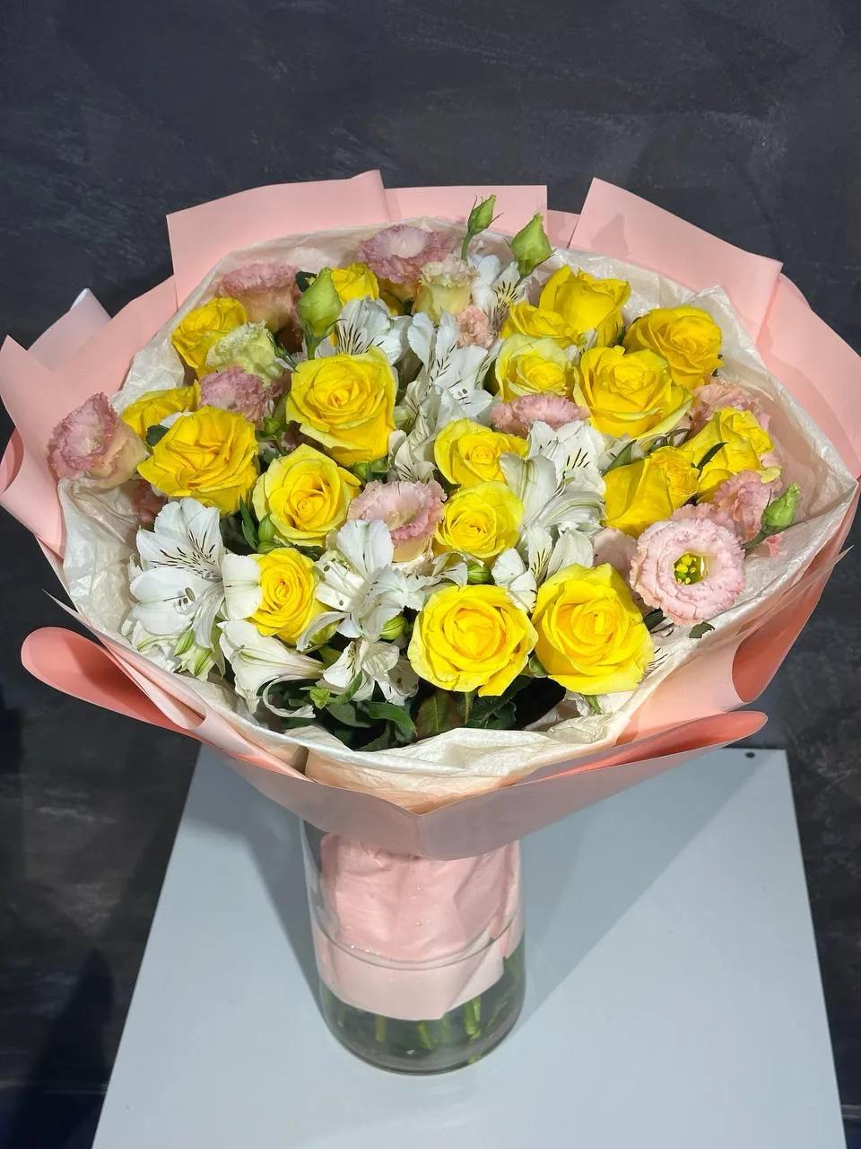 A bright bunch | ծաղիկներ, ծաղկեպսակներ, բույսեր Երևան