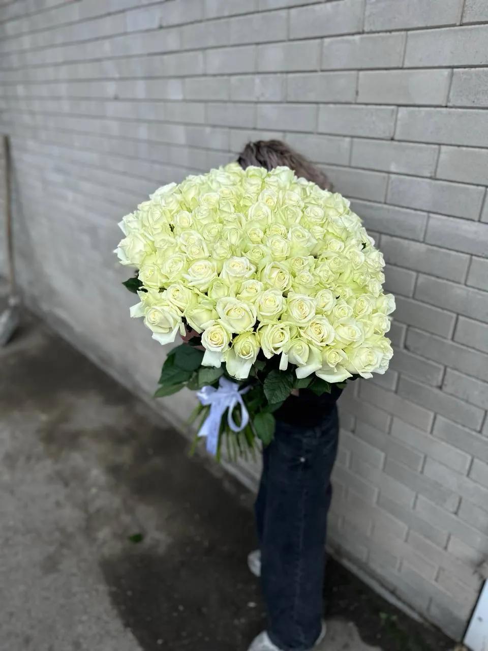 White bunch | ծաղիկներ, ծաղկեպսակներ, բույսեր Երևան
