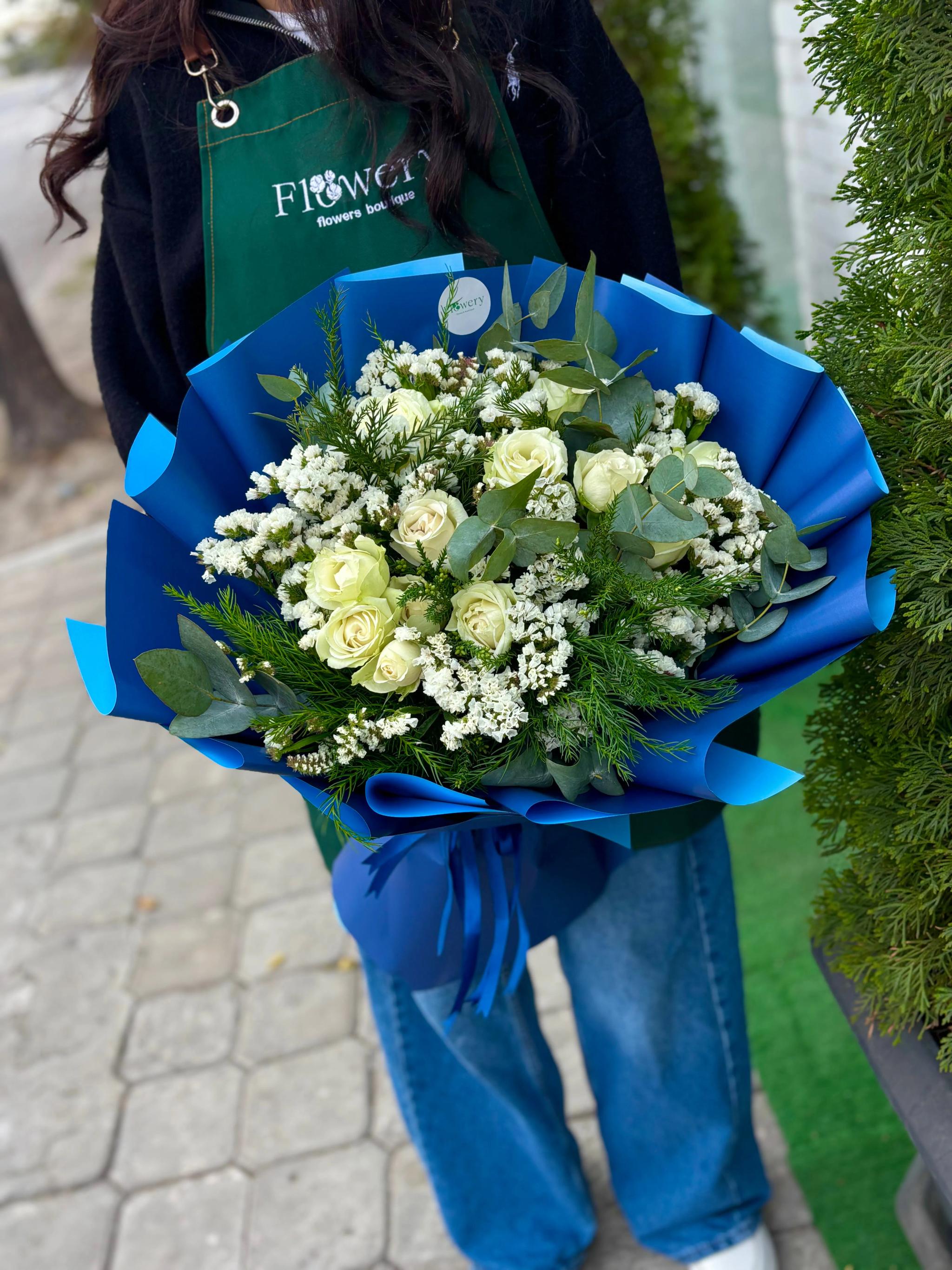 Blue and white bouquet | ծաղիկներ, ծաղկեպսակներ, բույսեր Երևան