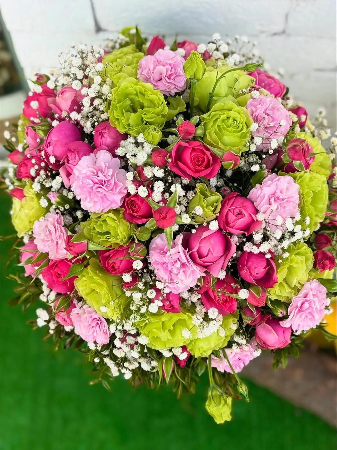 Flower box | ծաղիկներ, ծաղկեպսակներ, բույսեր Երևան