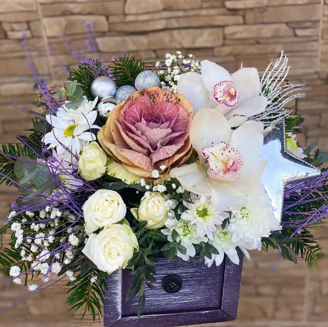 Floral mix in a box | ծաղիկներ, ծաղկեպսակներ, բույսեր Երևան
