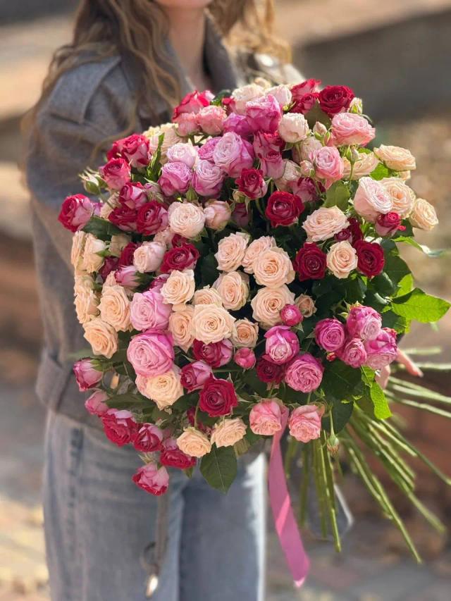 Bunch of roses | ծաղիկներ, ծաղկեպսակներ, բույսեր - առաքում Երևան