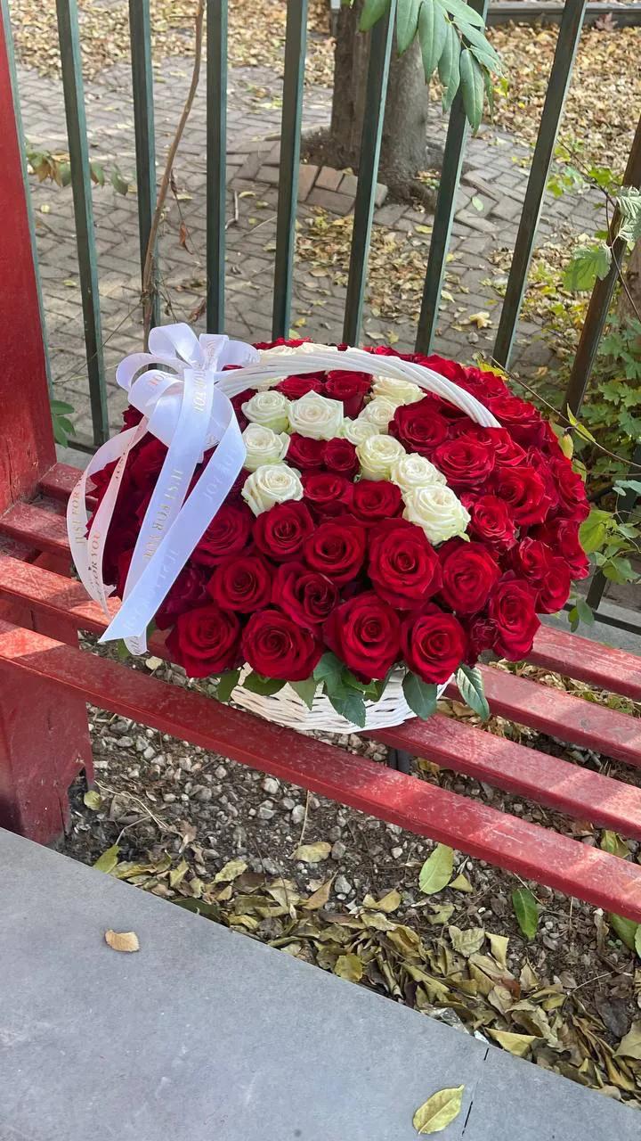 Roses in a basket | ծաղիկներ, ծաղկեպսակներ, բույսեր Երևան