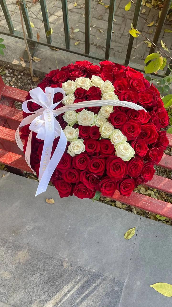 Roses in a basket | ծաղիկներ, ծաղկեպսակներ, բույսեր Երևան