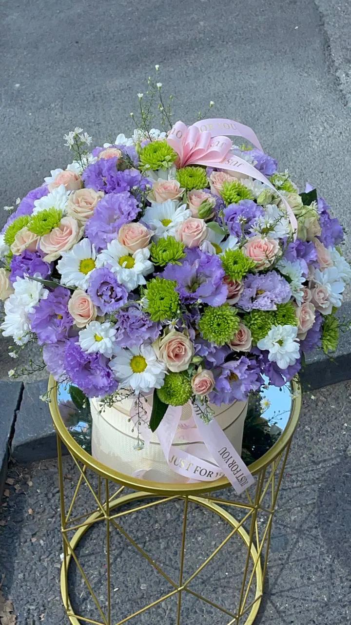 Flowers in a box | ծաղիկներ, ծաղկեպսակներ, բույսեր - առաքում Երևան
