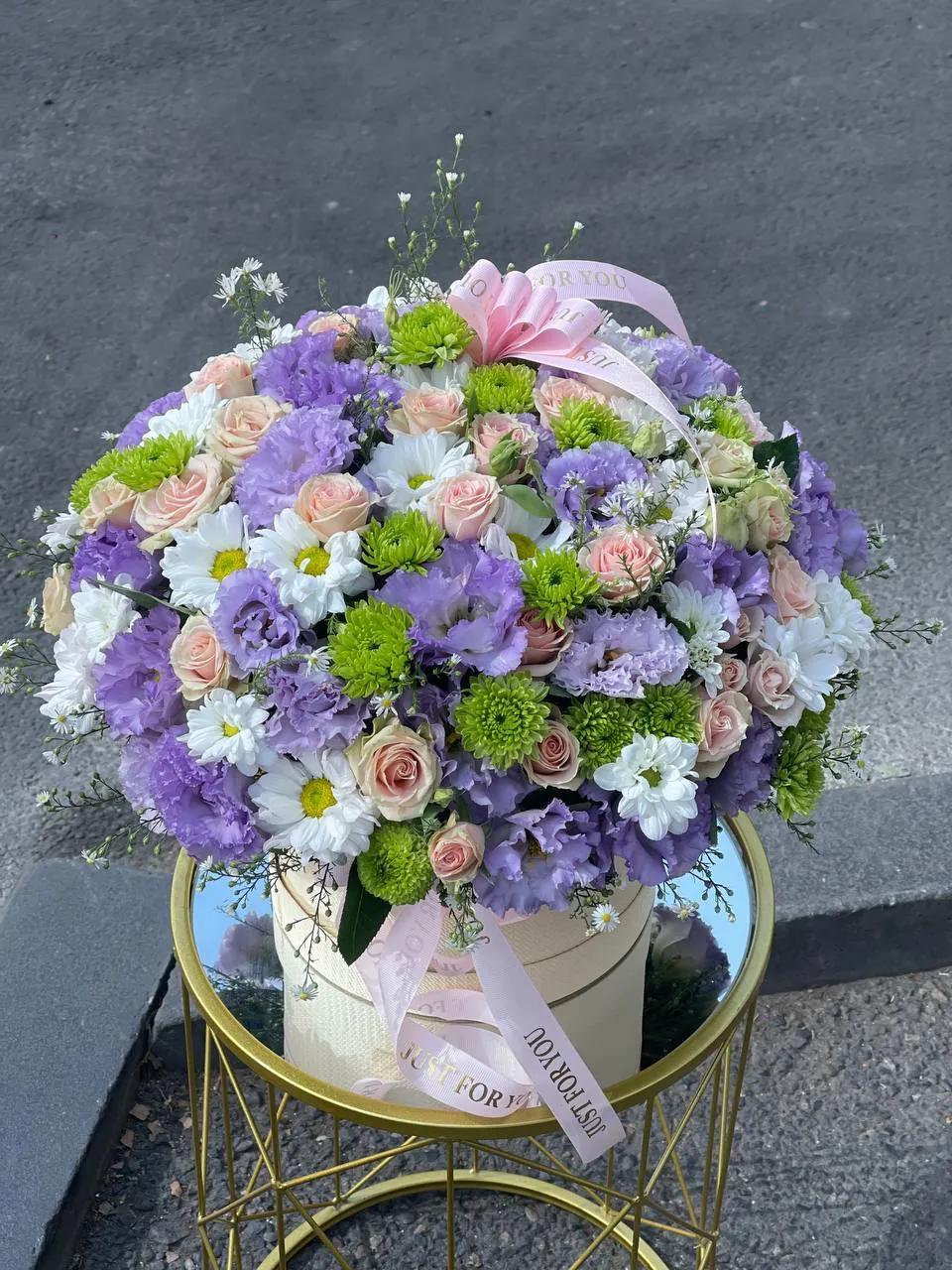 Flowers in a box | ծաղիկներ, ծաղկեպսակներ, բույսեր Երևան