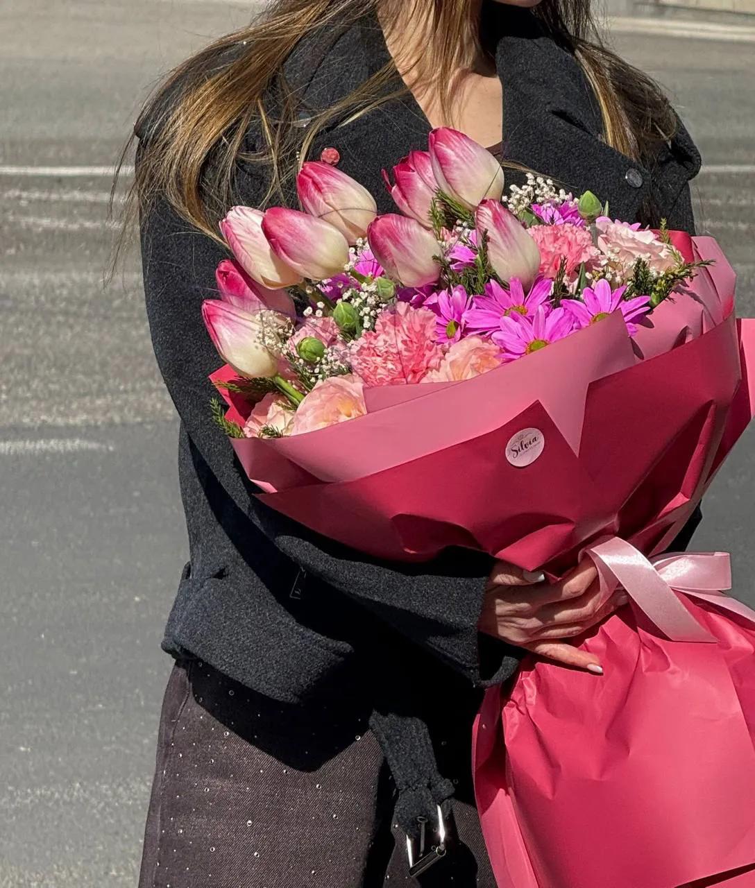An elegant floral mix | ծաղիկներ, ծաղկեպսակներ, բույսեր Երևան
