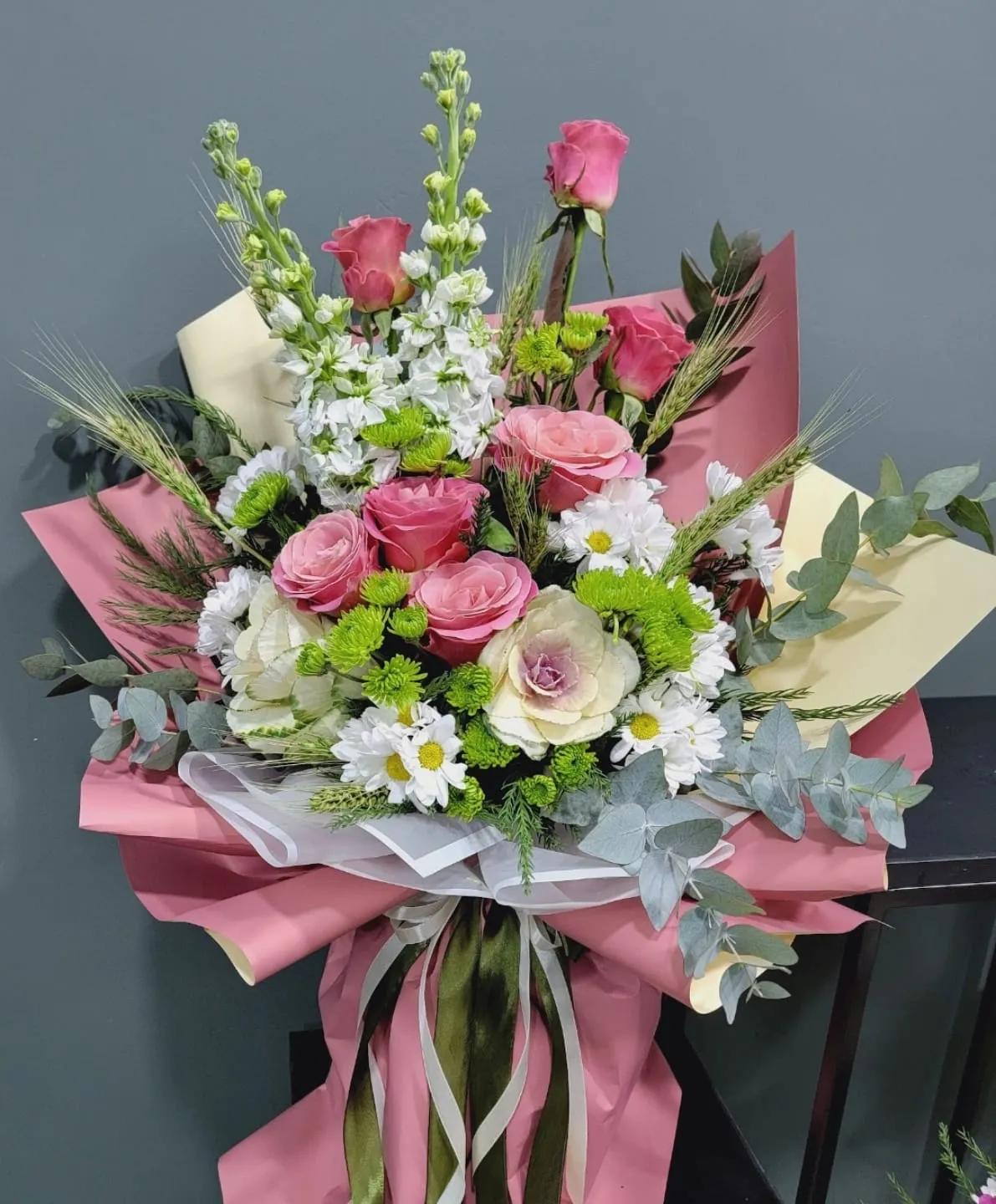 An elegant bouquet | ծաղիկներ, ծաղկեպսակներ, բույսեր Երևան