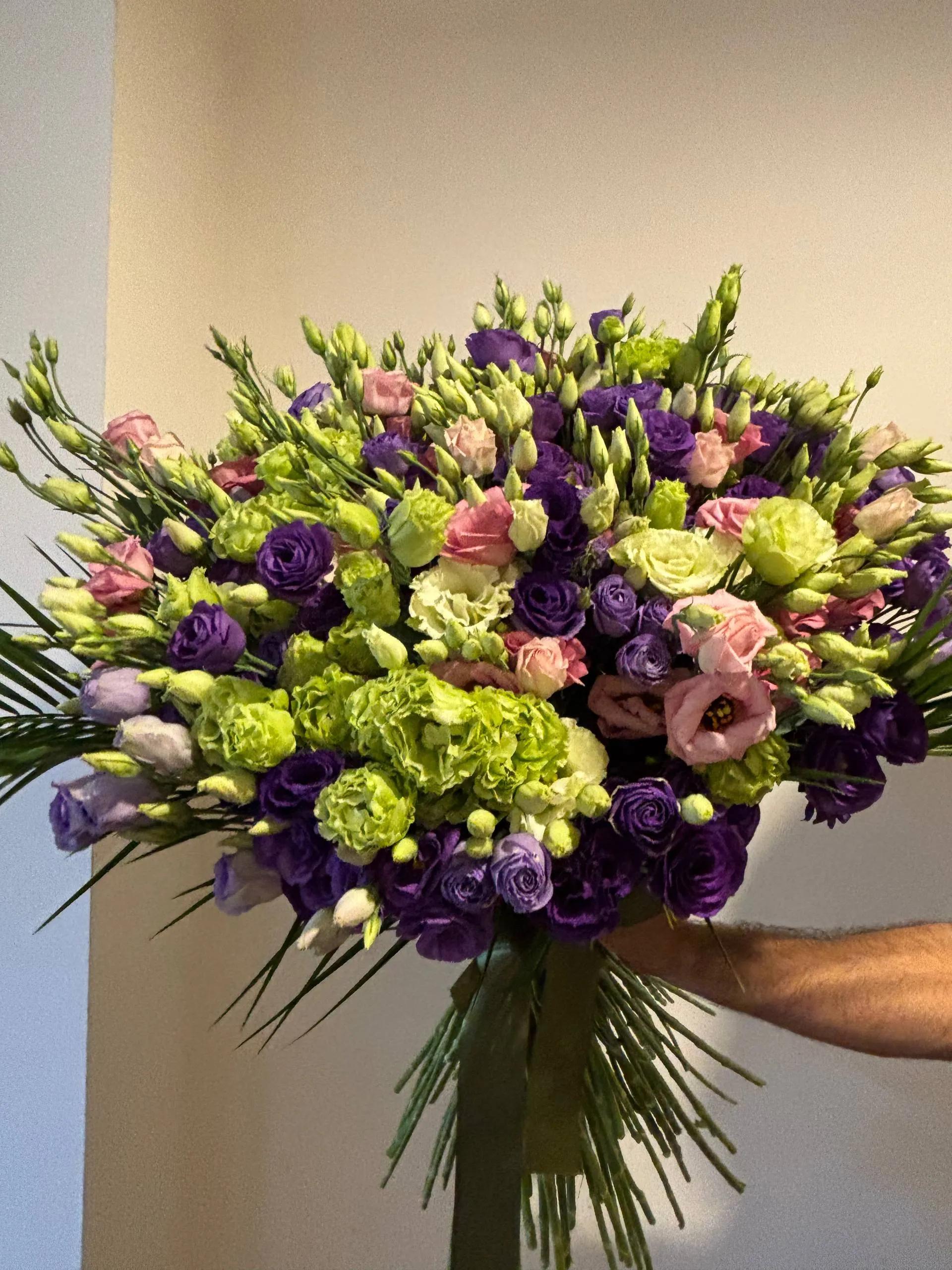 Bunch of lisianthus | ծաղիկներ, ծաղկեպսակներ, բույսեր Երևան Bunch of lisianthus | ծաղիկներ, ծաղկեպսակներ, բույսեր Երևան