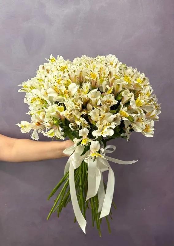 A bunch of alstroemerias | ծաղիկներ, ծաղկեպսակներ, բույսեր - առաքում Երևան A bunch of alstroemerias | ծաղիկներ, ծաղկեպսակներ, բույսեր - առաքում Երևան