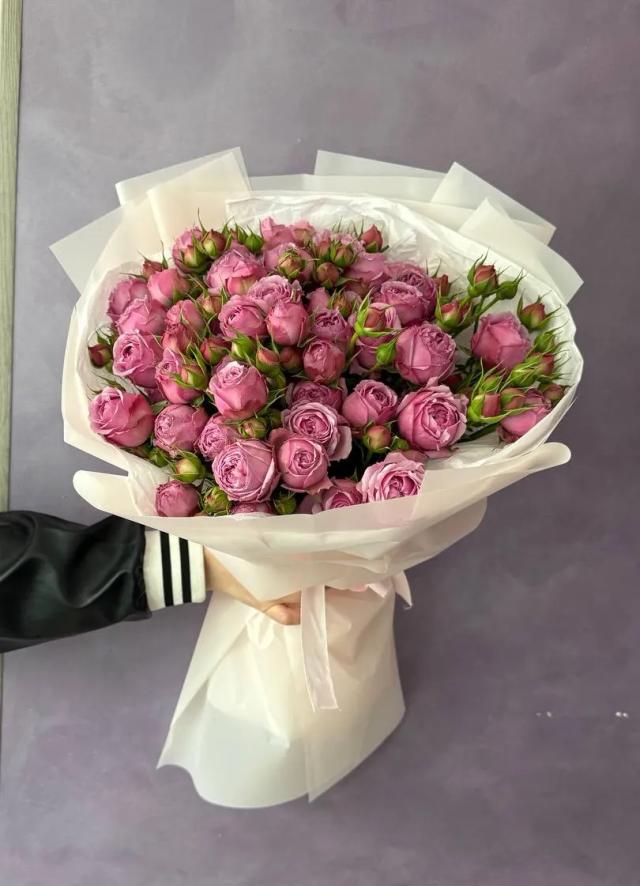 A bouquet of peony-like roses | ծաղիկներ, ծաղկեպսակներ, բույսեր - առաքում Երևան A bouquet of peony-like roses | ծաղիկներ, ծաղկեպսակներ, բույսեր - առաքում Երևան