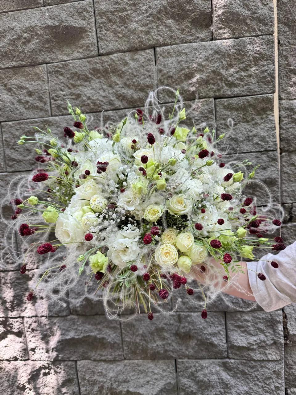 Bunch: delicacy | ծաղիկներ, ծաղկեպսակներ, բույսեր Երևան Bunch: delicacy | ծաղիկներ, ծաղկեպսակներ, բույսեր Երևան
