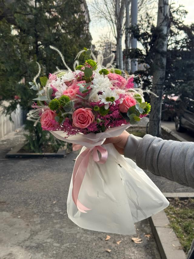 An elegant bouquet | ծաղիկներ, ծաղկեպսակներ, բույսեր - առաքում Երևան An elegant bouquet | ծաղիկներ, ծաղկեպսակներ, բույսեր - առաքում Երևան