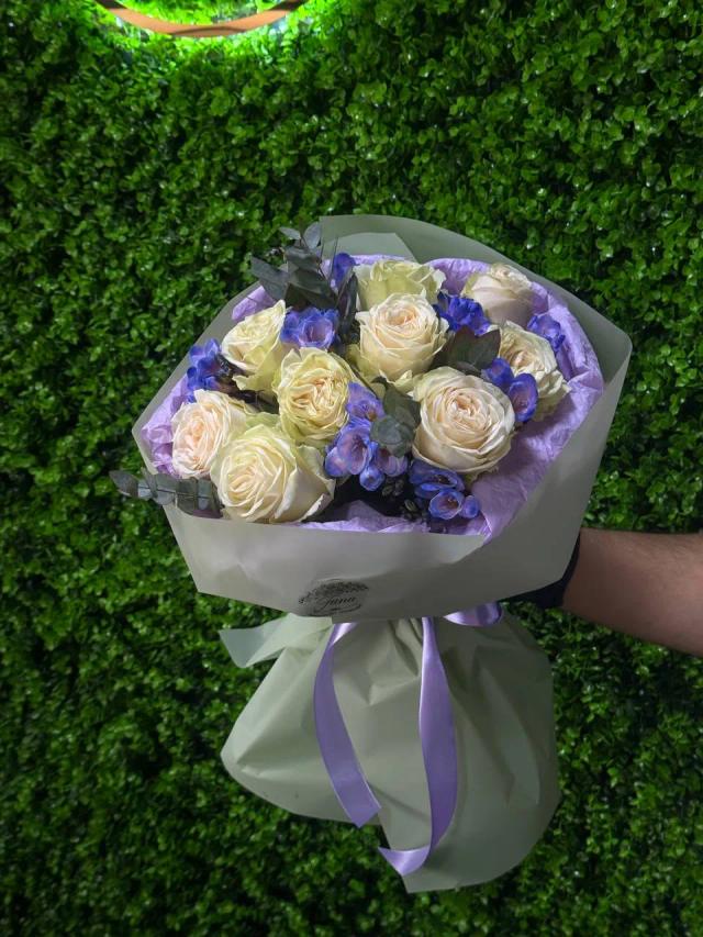 A beautiful bunch | ծաղիկներ, ծաղկեպսակներ, բույսեր - առաքում Երևան A beautiful bunch | ծաղիկներ, ծաղկեպսակներ, բույսեր - առաքում Երևան