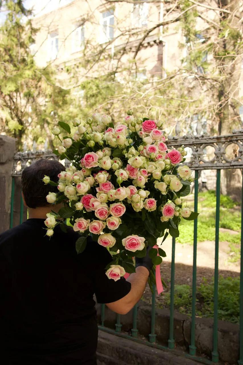 Bunch of roses | ծաղիկներ, ծաղկեպսակներ, բույսեր Երևան Bunch of roses | ծաղիկներ, ծաղկեպսակներ, բույսեր Երևան